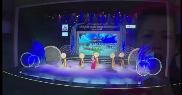 Cuộc thi tiếng hát người làm báo