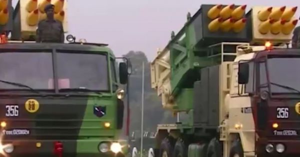 Ấn Độ phóng thành công tên lửa Pinaka