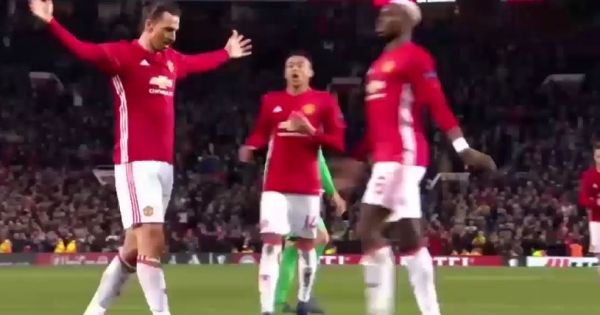 Ibrahimovic tỏa sáng giúp Man United đại thắng trước ST. Étienne