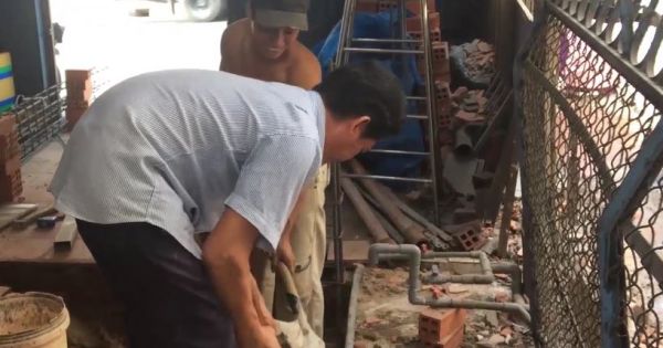 Dân tự tháo dỡ mặt bằng để xây dựng nhánh vượt ngã Sáu Gò Vấp