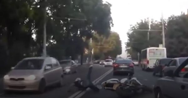 Nhanh một chút - chậm cả đời