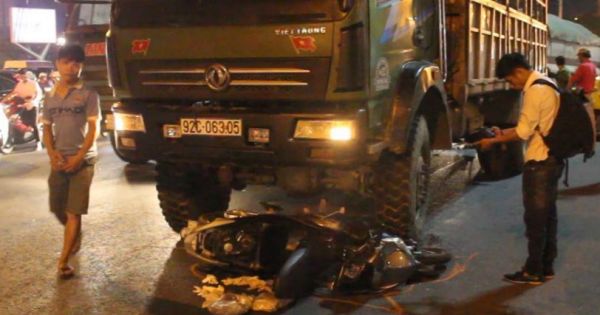Xe tải tông xe máy, một người tử vong tại chỗ