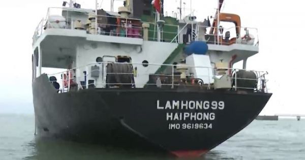 Bắt vụ vận chuyển hơn 2.000 tấn than trái phép