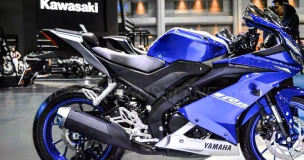 Yamaha R15 thế hệ mới giá 2.600 USD tại Indonesia