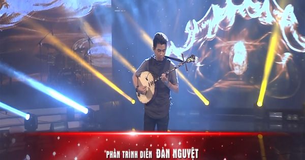 Chàng trai yêu đàn nguyệt và ước mơ tỏa sáng