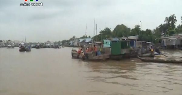 Thưởng thức món ngon chợ nổi Cái Răng