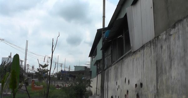 Dân kêu trời vì nhà máy “Không tên” xả thải gây ô nhiễm