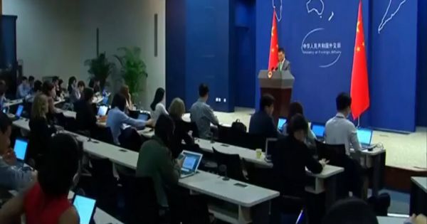 Trump nói Trung Quốc không phải là nước thao túng tiền tệ