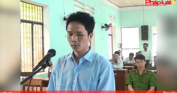 30 tháng tù giam cho tội Cố ý gây thương tích