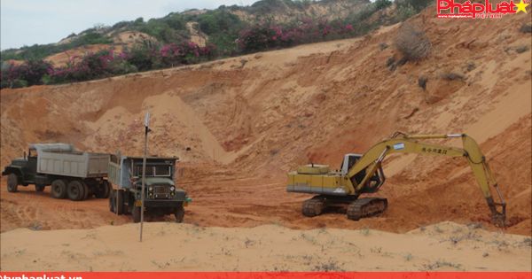 Dự án bất chấp lệnh UBND tỉnh, dân không còn biển