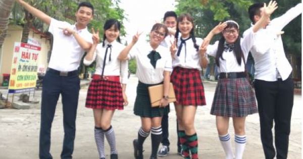 MV - Phượng Buồn do Trung tâm truyền thông Báo Pháp luật Việt Nam sản xuất, với sự tham gia của Nhà báo Nguyễn Ngọc, Thu Hằng