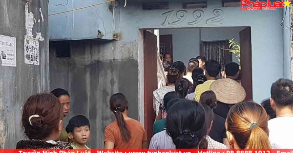 Nhiều người thân của bé 33 ngày tuổi chết trong chậu nước được lấy nét chữ