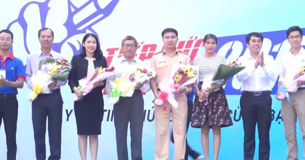 10.000 lượt sinh viên TP.HCM tham gia “Tiếp sức mùa thi” 2017