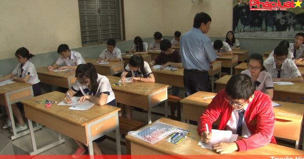 Hơn 866.000 thí sinh cả nước chính thức bước vào kì thi THPT Quốc gia 2017