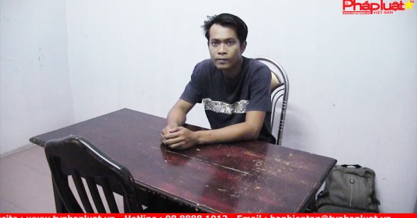 Chồng chặn đường đâm chết vợ vì ghen