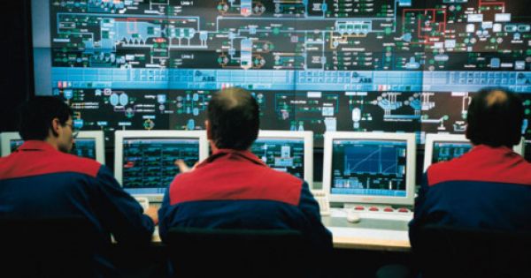 Cảnh sát Ukrain bắt giữ các máy chủ của Công ty phần mềm