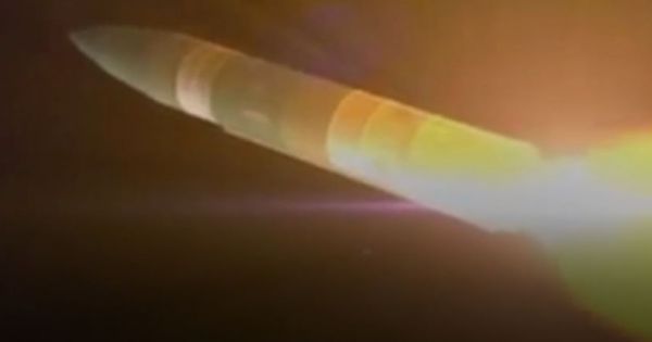 Tên lửa đạn đạo liên lục địa là gì ?