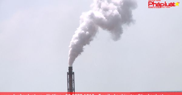 BR-VT: Các “ông trùm thép” đua nhau xả khói mù mịt ra khu dân cư