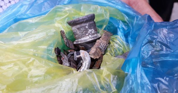 Nổ lớn trên bầu trời Ninh Thuận, nhiều nhà dân hư hỏng