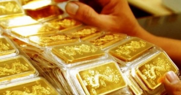 Truy tìm thủ phạm đột nhập 'khoắng' 10 cây vàng lúc nửa đêm