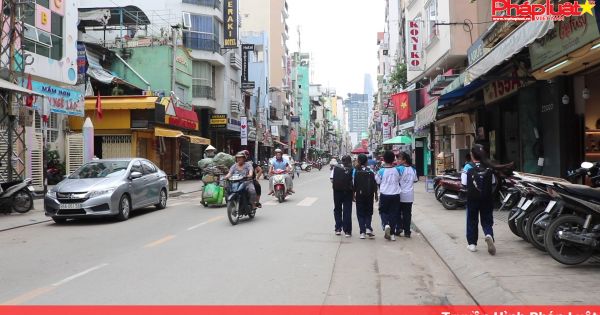 TP HCM: Gấp rút thi công trước ngày khai trương phố đi bộ Bùi Viện