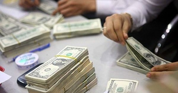 Điểm báo 17/08/2017: Bộ Tài chính muốn tăng thuế giá trị gia tăng từ 10% lên 12%