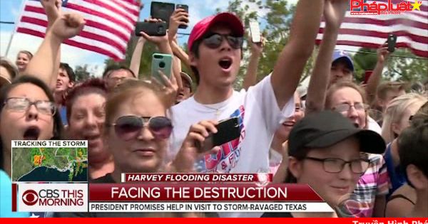 Tổng Thống Trump góp 1 triệu USD tiền riêng cho các nỗ lực cứu trợ Texas