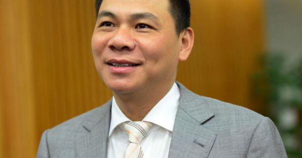 Tỷ phú đô la Phạm Nhật Vượng viết tiếp giấc mơ ô tô Việt