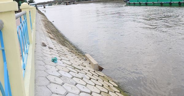 TPHCM: Cải thiện môi trường từ bờ kề chống sạt lở kênh