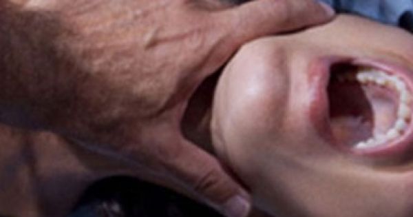 Sát hại nữ Việt kiều rồi ngủ cùng xác chết