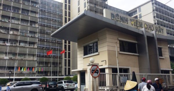 TPHCM: Đánh ghen náo loạn Bệnh viện Chợ Rẫy
