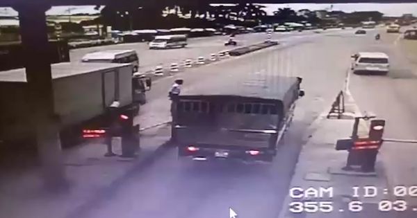 Hải Phòng: Đình chỉ 3 nhân viên trạm thu phí QL5 hành hung tài xế