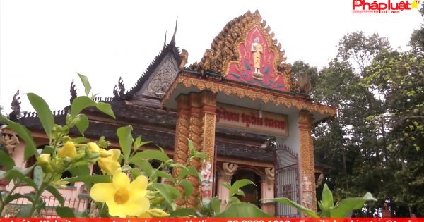 Trà Vinh: Trung Thu ấm lòng cho 100 trẻ em nghèo người Khmer