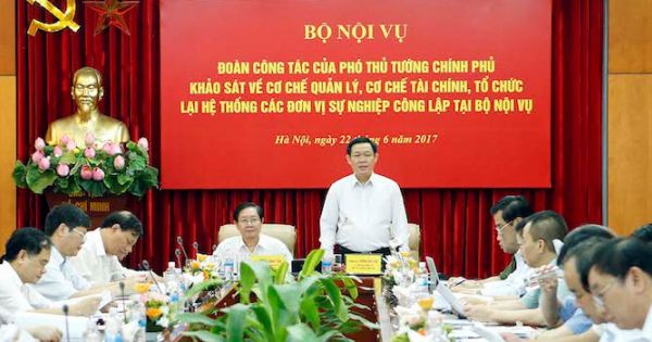 Tinh giản bộ máy: Nhiều đề xuất đột phá