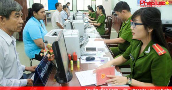 Hộ khẩu kìm hãm phát triển