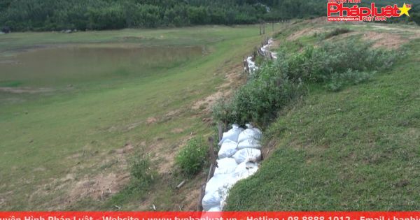 Mối nguy hiểm từ hồ đập xuống cấp tại Bình Định