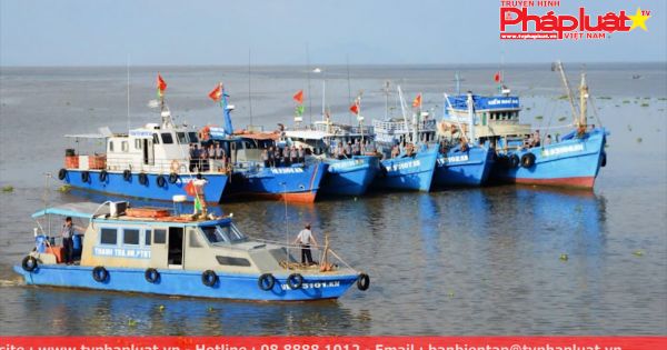 Kiên Giang: Sếp chi cục thuỷ sản bị tố nhận thu nhập 