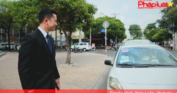 Đề nghị Grab, Uber ngưng đầu tư thêm xe mới.