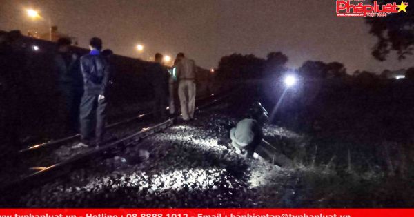 Thanh niên đi bộ ngang đường ray bị tàu hỏa đâm tử vong