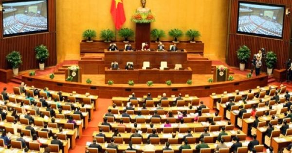 Kiến tạo - Không ngại việc lớn, không bỏ việc nhỏ