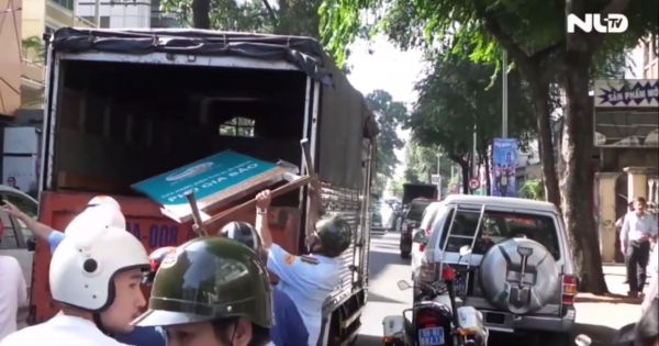 Giáp mặt cán bộ đô thị 