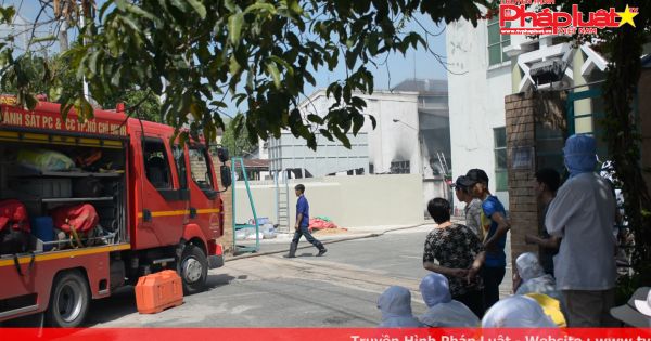 Cháy lớn cở sở sản xuất trong KCN, hàng ngàn công nhân tháo chạy