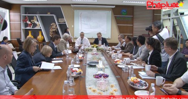 Thứ trưởng Bộ Kinh tế và Lao động Phần Lan: Mong muốn hợp tác với chủ đầu tư Đa Phước trong lĩnh vực xử lý chất thải.