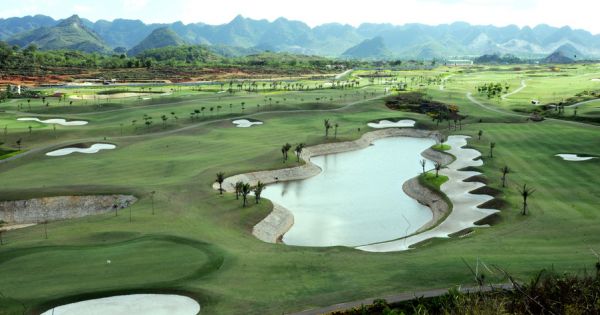 Sân golf 300 ha tại Hoà Bình xây dựng sai quy định vẫn được 