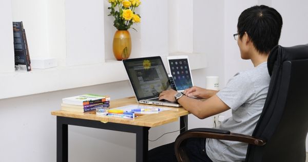 Điểm báo 15/11/2017: Đề xuất cho ở nhà làm việc thay vì đến cơ quan