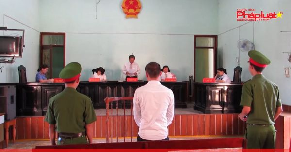 Kon Tum: Xét xử đối tượng tàng trữ trái phép chất ma túy