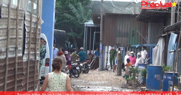 Phát hiện thi thể nam thanh niên chết bốc mùi trong căn phòng khóa cửa.