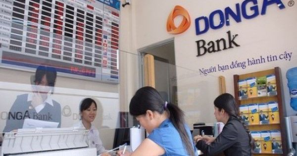 Khởi tố hàng loạt cán bộ Ngân hàng Đông Á