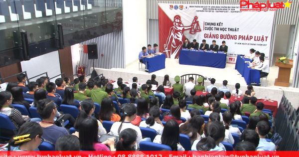 “Giảng đường pháp luật” – đưa kiến thức vào thực tế