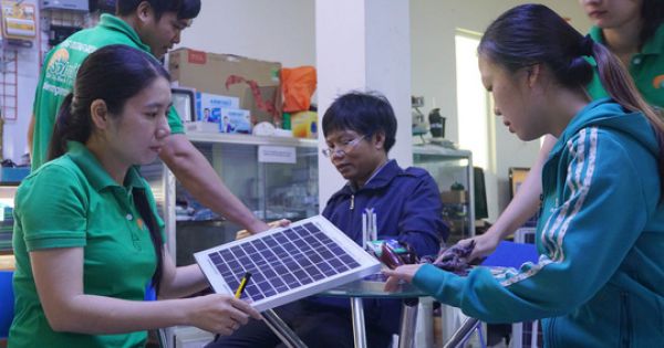 Điểm báo 26/11/2017: Người dân có thể bán lại được điện cho nghành điện